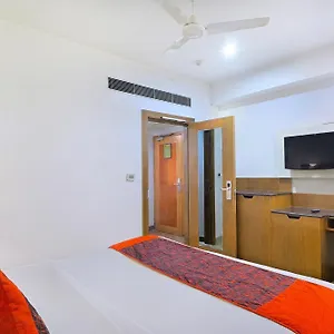 4* Hotel Hari Piorko Grand - 2 Min From New Railway Station
